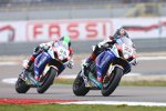 Alex Lowes vor und Eugene Laverty (Crescent) 