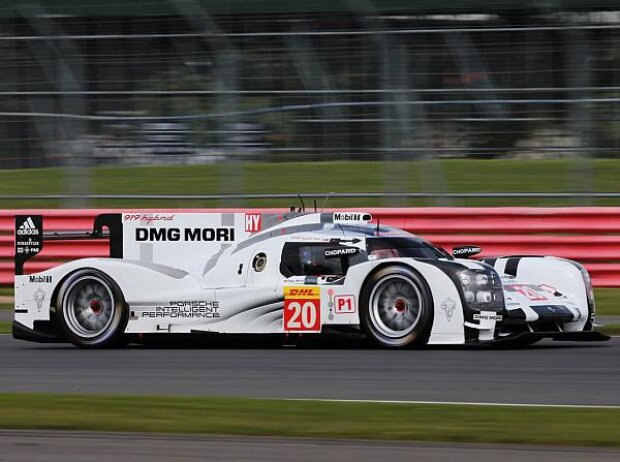 Timo Bernhard, Mark Webber, Brendon Hartley