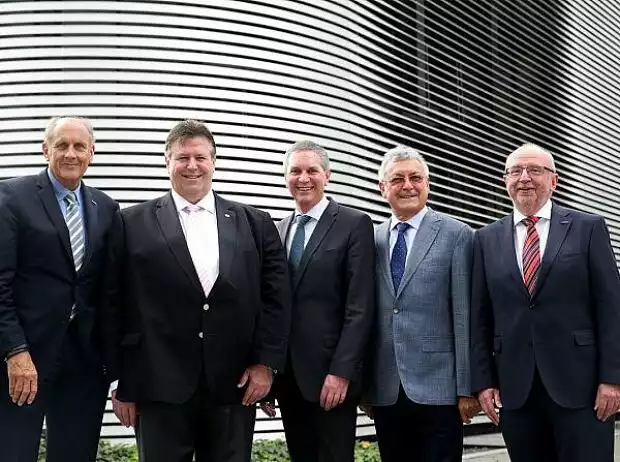 Titel-Bild zur News: DMSB-Präsidium