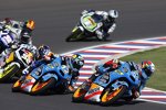 Alex Rins vor Alex Marquez 