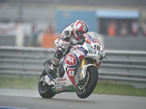 Leon Haslam Leon Haslam