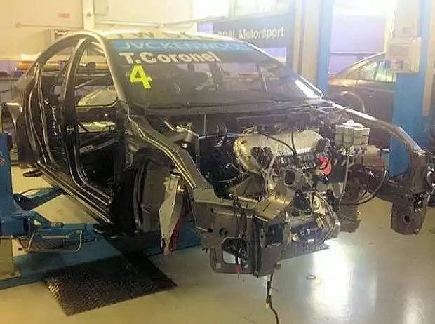 Tom Coronel Titel-Bild zur News: Tom Coronel