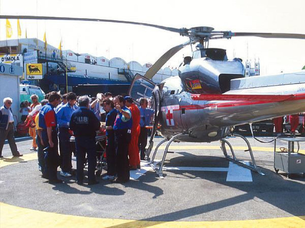 Rettungshubschrauber für Rubens Barrichello