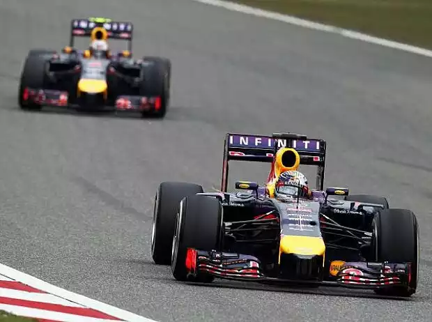 Sebastian Vettel, Daniel Ricciardo Titel-Bild zur News: Sebastian Vettel, Daniel Ricciardo