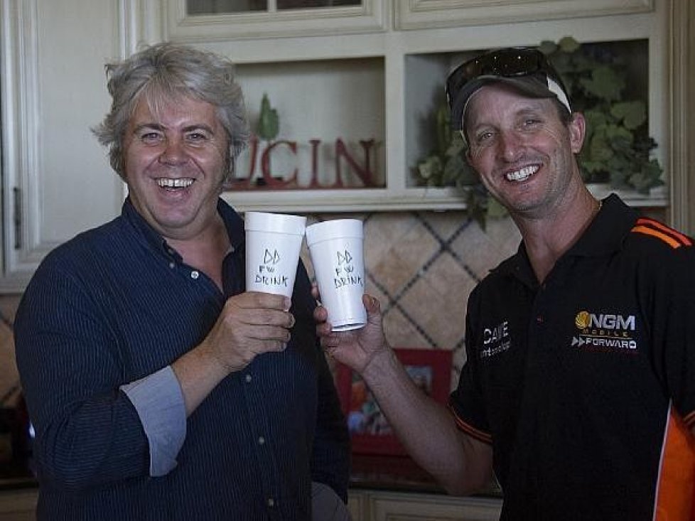 Giovanni Cuzari; Colin Edwards