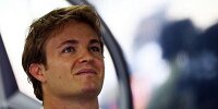 Bild zum Inhalt: Trendsetter Rosberg: Ein Selfie im Fangio-Silberpfeil