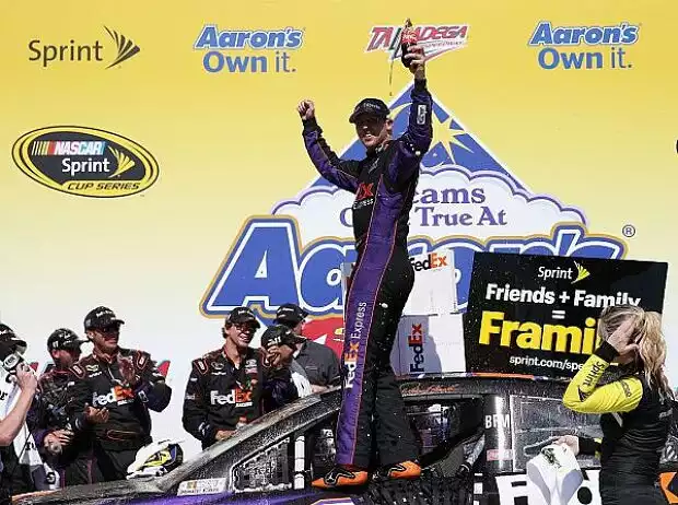 Denny Hamlin Titel-Bild zur News: Denny Hamlin