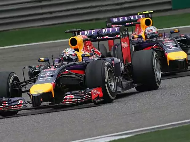 Sebastian Vettel, Daniel Ricciardo Titel-Bild zur News: Sebastian Vettel, Daniel Ricciardo