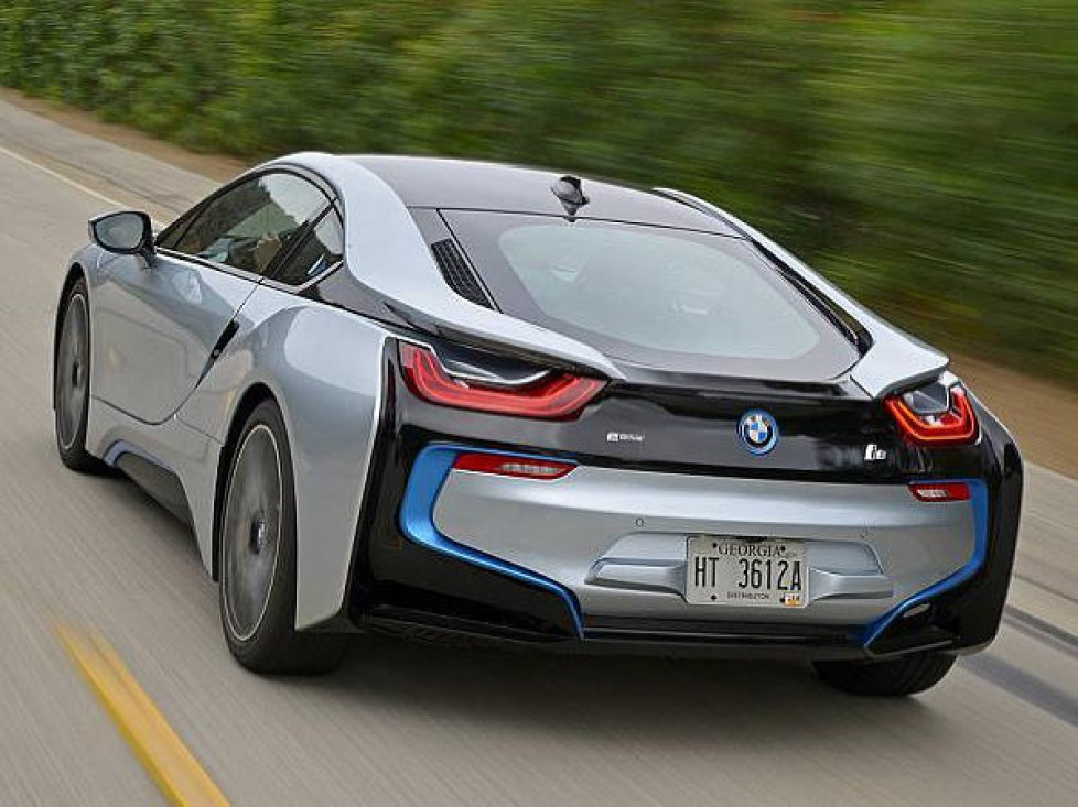 BMW i8