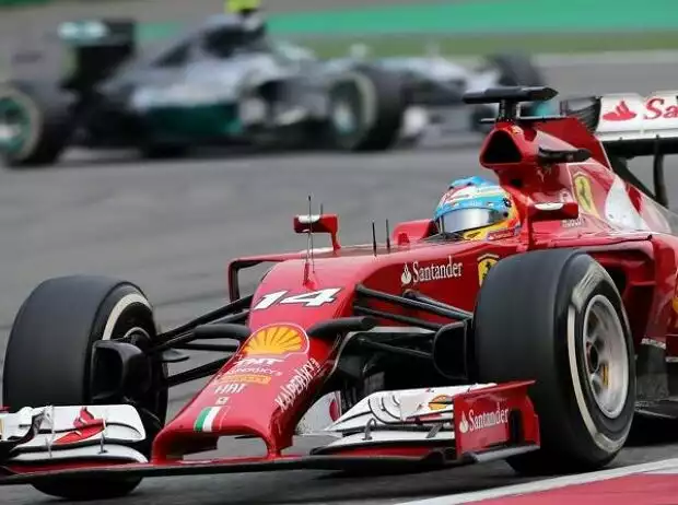 Fernando Alonso, Nico Rosberg Titel-Bild zur News: Fernando Alonso, Nico Rosberg