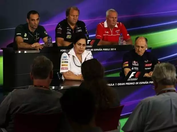 Titel-Bild zur News: Cyril Abiteboul, Robin Frijns, John Booth, Monisha Kaltenborn, Franz Tost