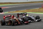 Pastor Maldonado (Lotus) und Esteban Gutierrez (Sauber) 