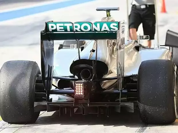 Mercedes, Heck Titel-Bild zur News: Mercedes, Heck