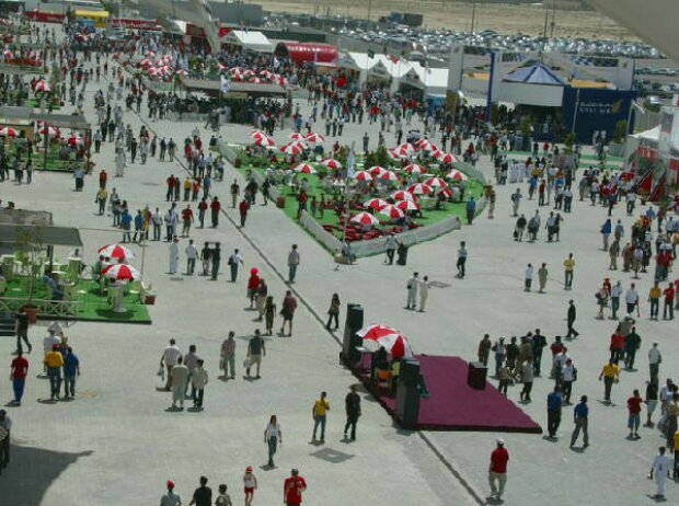 Formel-1-Dorf in Bahrain