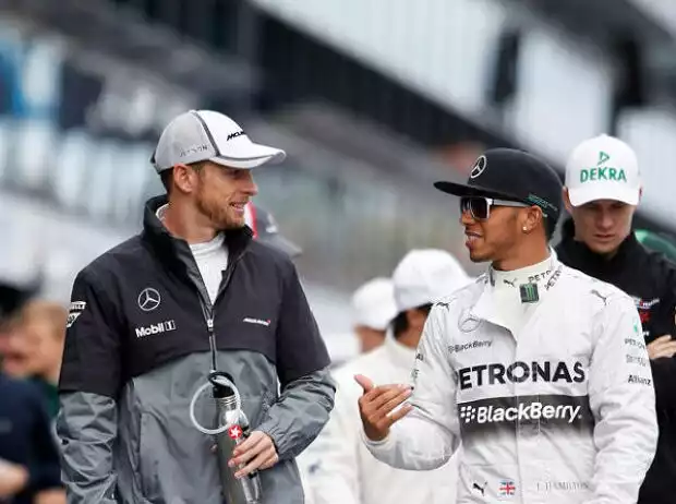 Jenson Button, Lewis Hamilton Titel-Bild zur News: Jenson Button, Lewis Hamilton