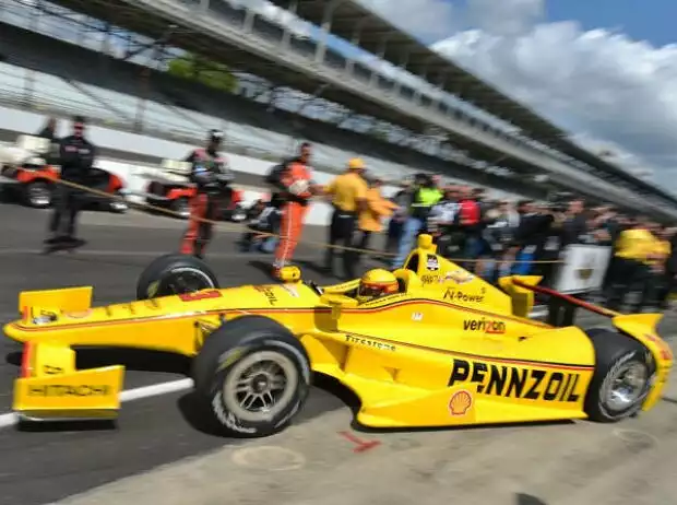 Helio Castroneves Titel-Bild zur News: Helio Castroneves