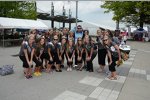 Buddy Lazier und die diesjährigen Indy-500-Prinzessinnen