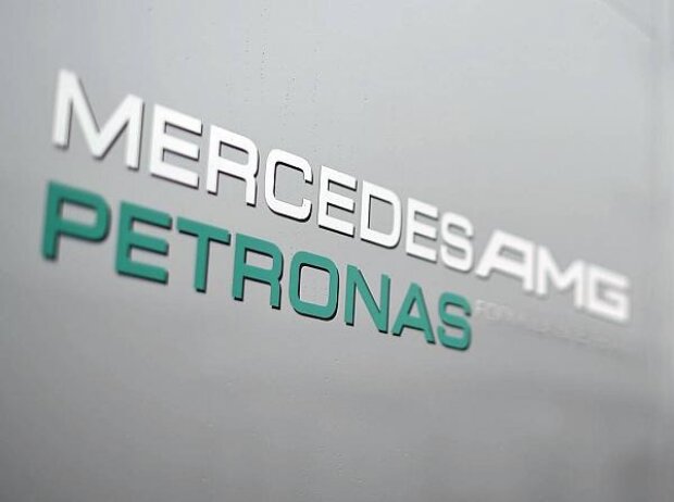 Mercedes-AMG-Petronas-Logo