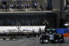 Bild zum Inhalt: Rosberg vs. Hamilton: Schnell geparkt ist halb gewonnen?