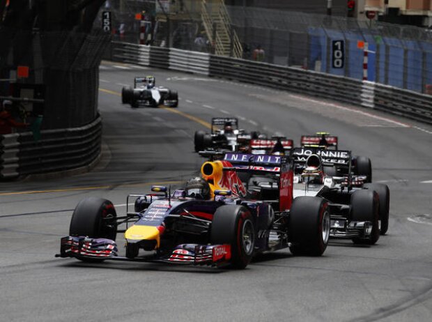 Titel-Bild zur News: Sebastian Vettel, Kevin Magnussen