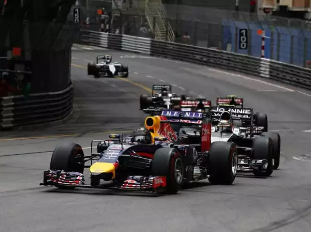 Sebastian Vettel, Kevin Magnussen Titel-Bild zur News: Sebastian Vettel, Kevin Magnussen