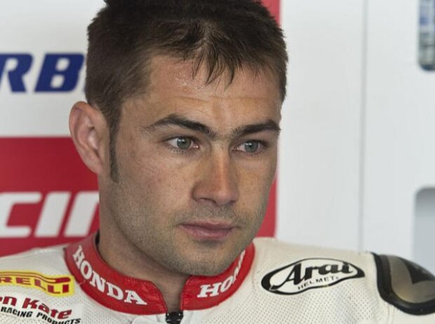 Leon Haslam Leon Haslam