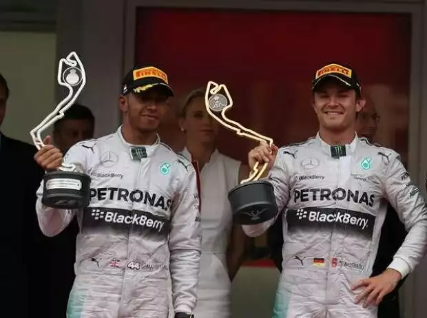 Nico Rosberg, Lewis Hamilton, Daniel Ricciardo Titel-Bild zur News: Nico Rosberg, Lewis Hamilton, Daniel Ricciardo