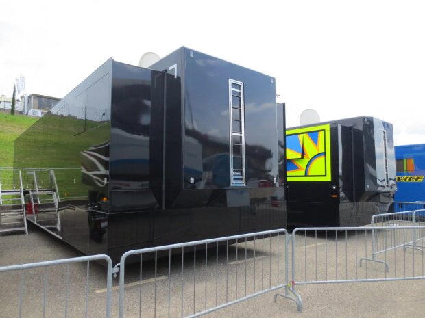 ~Motorhome von Valentino Rossi~ ~Motorhome von Valentino Rossi~