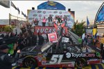 Trucks: Kyle Busch in der Victory Lane