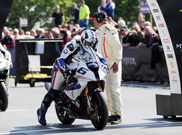 Michael Dunlop (BMW) Michael Dunlop (BMW)