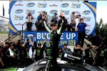 Kyle Busch (Gibbs) siegt im Nationwide-Rennen von Dover