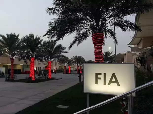 Paddock in Bahrain Titel-Bild zur News: Paddock in Bahrain