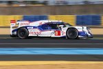 Anthony Davidson, Nicolas Lapierre und Sebastien Buemi (Toyota) 