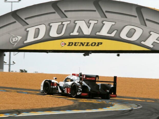 Lucas di Grassi, Loic Duval, Tom Kristensen