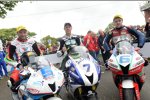 Bruce Anstey (Honda), Gary Johnson (Triumph) und Michael Dunlop (Honda)