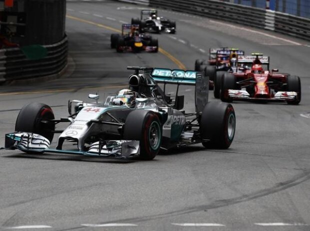 Titel-Bild zur News: Lewis Hamilton, Kimi Räikkönen, Sebastian Vettel