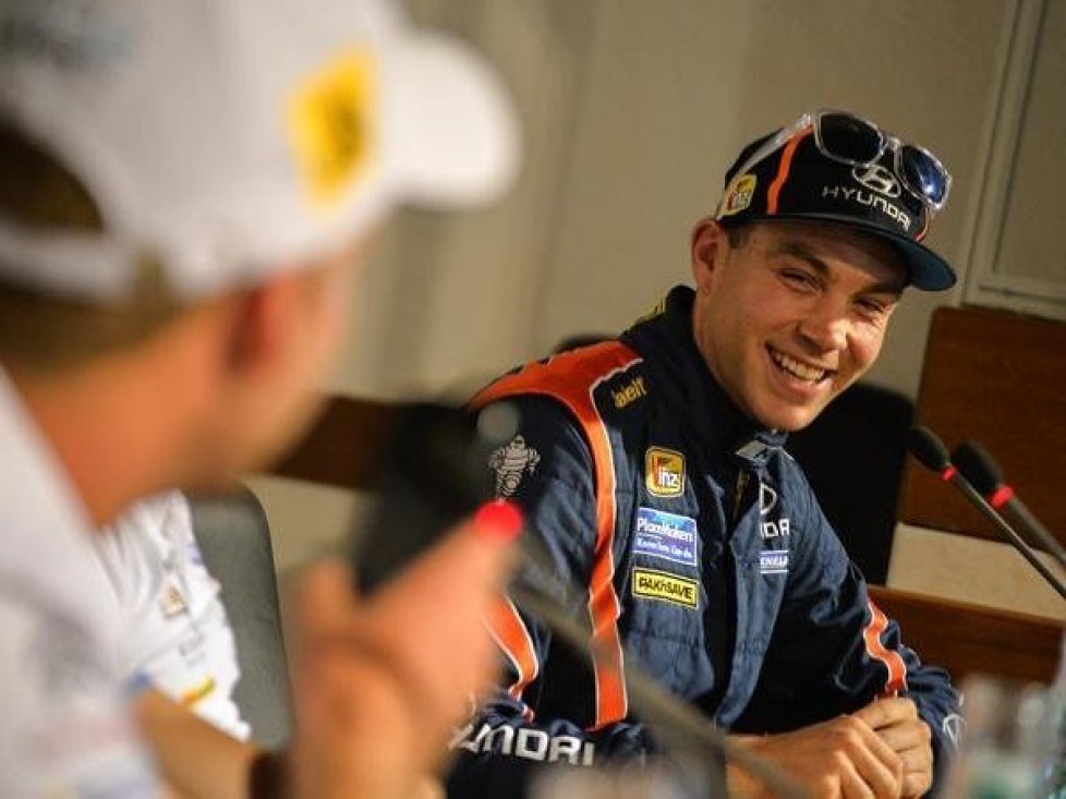 Hayden Paddon, Mads Östberg