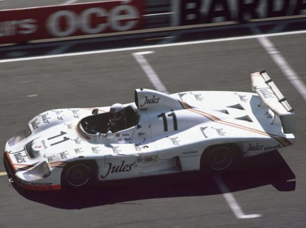 Jacky Ickx Derek Bell Jacky Ickx Derek Bell