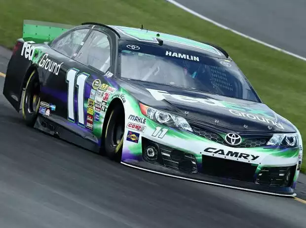 Denny Hamlin Titel-Bild zur News: Denny Hamlin