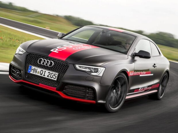 Titel-Bild zur News: Audi RS5 TDI