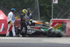 Bild zum Inhalt: Massa & Perez nach dem Crash: Beide wohlauf, einer schuldig