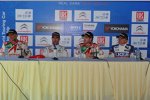 Gabriele Tarquini (Honda), Jose-Maria Lopez (Citroen) und Tiago Monteiro (Honda) sowie Franz Engstler (Engstler-BMW)