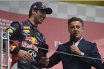 Daniel Ricciardo (Red Bull) und Jean Alesi 