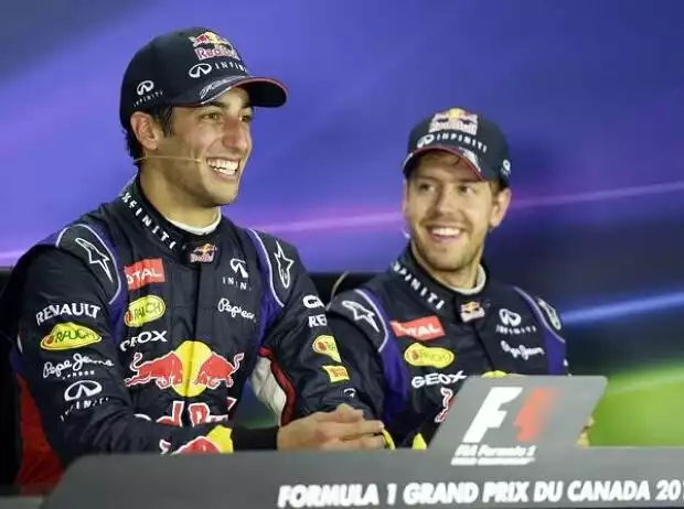 Daniel Ricciardo, Sebastian Vettel Titel-Bild zur News: Daniel Ricciardo, Sebastian Vettel