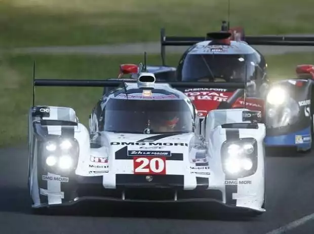 Timo Bernhard, Mark Webber, Brendon Hartley Titel-Bild zur News: Timo Bernhard, Mark Webber, Brendon Hartley