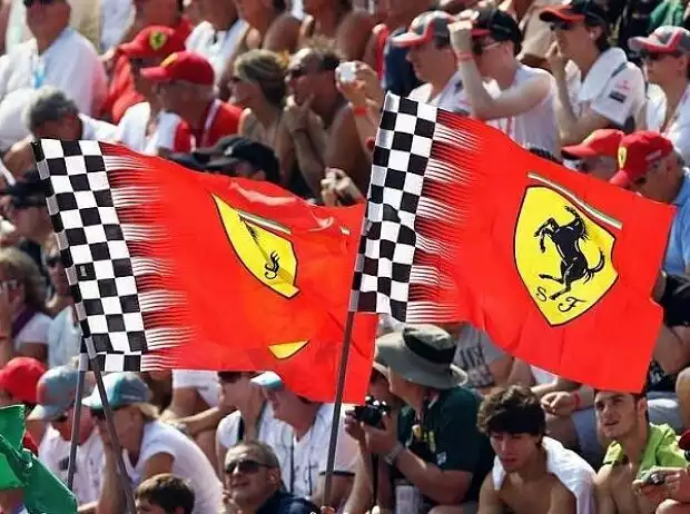 Titel-Bild zur News: Ferrari, Flagge