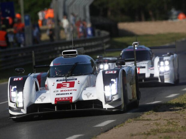 Audi vs. Porsche in Le Mans