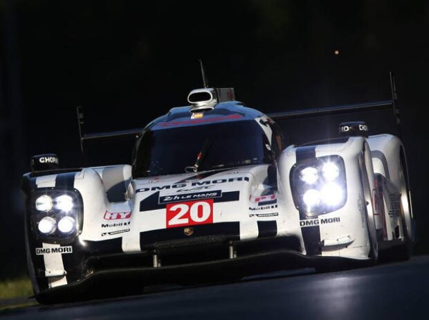 Timo Bernhard, Mark Webber, Brendon Hartley