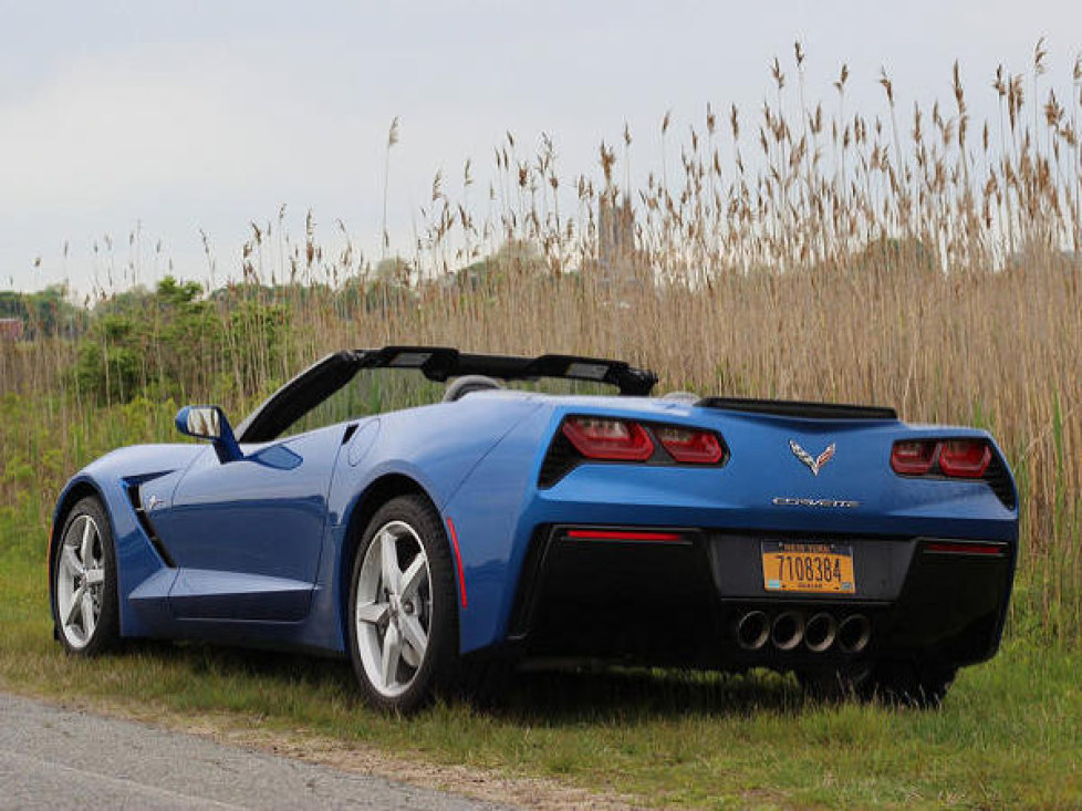 Chevrolet Corvette Stingray Convertible