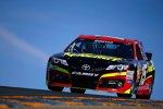 Clint Bowyer (Waltrip-Toyota) holt am Freitag die Plätze eins und zwei